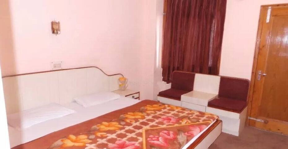 Hotel Trimurti, Shimla 2